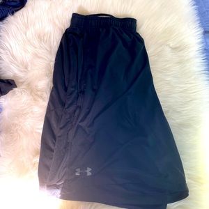 Loose fit under armour short
